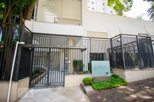 Fachada do Condomínio de apartamento para alugar com 2 quartos, 75m² em Parque Alves de Lima, São Paulo
