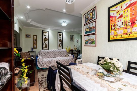 Sala  de apartamento à venda com 2 quartos, 55m² em Itaquera, São Paulo