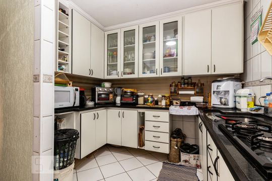 Cozinha de apartamento à venda com 2 quartos, 55m² em Itaquera, São Paulo