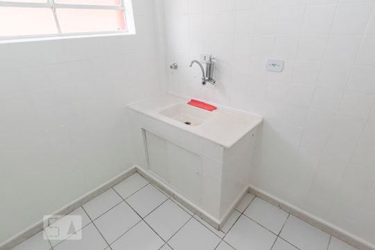 Cozinha de kitnet/studio à venda com 1 quarto, 38m² em Liberdade, São Paulo