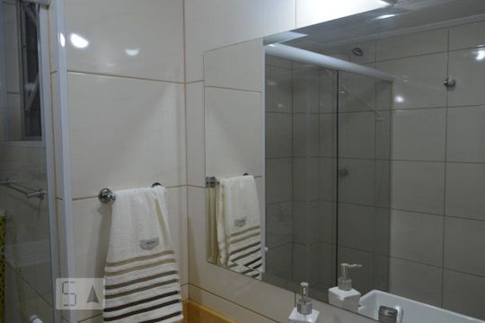 Banheiro de apartamento à venda com 3 quartos, 74m² em Barro Branco (zona Norte), São Paulo