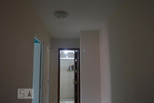 Corredor de apartamento à venda com 3 quartos, 74m² em Barro Branco (zona Norte), São Paulo