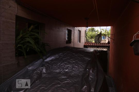 Garagem de casa à venda com 6 quartos, 300m² em Vila Buenos Aires, São Paulo