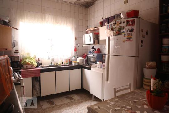Cozinha CASA 1 de casa à venda com 6 quartos, 300m² em Vila Buenos Aires, São Paulo
