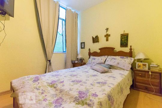 Suíte 1 de casa à venda com 5 quartos, 300m² em Botafogo, Rio de Janeiro