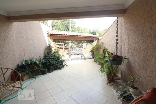 Garagem de casa à venda com 4 quartos, 180m² em Vila Camilopolis, Santo André
