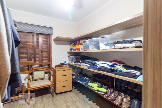 Dormitório 3/ Closet de apartamento à venda com 3 quartos, 220m² em Petrópolis, Porto Alegre