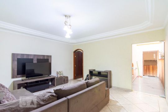 Sala de casa para alugar com 3 quartos, 205m² em Bangú, Santo André