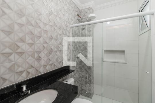Banheiro da Suite 2 de casa à venda com 3 quartos, 180m² em Jardim Fernandes, São Paulo