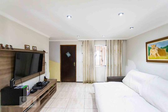 Sala de casa à venda com 3 quartos, 215m² em Quitaúna, Osasco