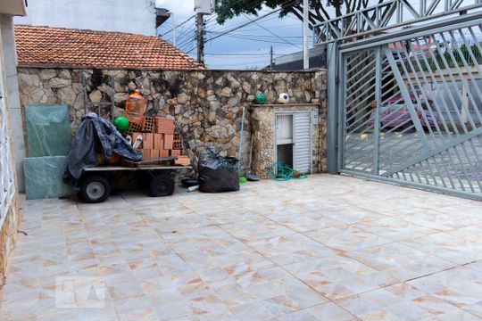 Garagem de casa à venda com 3 quartos, 115m² em Vila Moraes, São Paulo