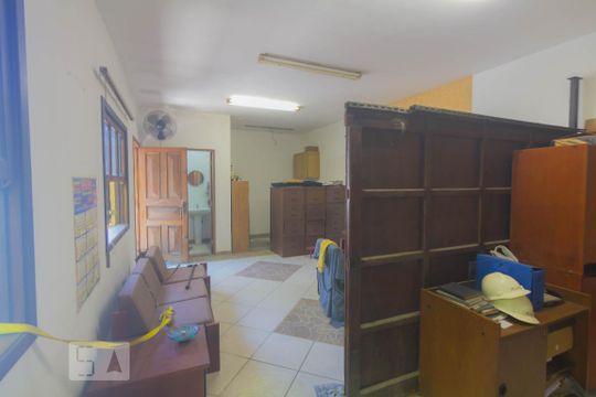Sala de casa à venda com 2 quartos, 270m² em Jardim Petrópolis, São Paulo