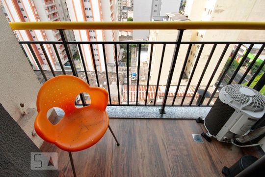 Varanda de kitnet/studio para alugar com 1 quarto, 26m² em Campos Elíseos, São Paulo