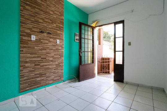 Casa para alugar com 1 quarto, 30m² em Vila Pirituba, São Paulo