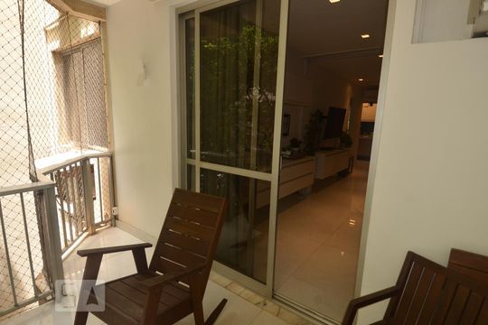 Varanda de apartamento para alugar com 1 quarto, 48m² em Copacabana, Rio de Janeiro