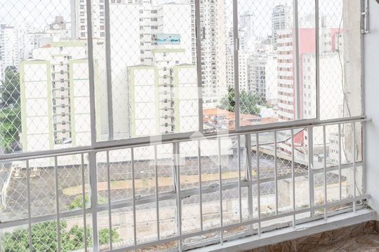 Varanda de kitnet/studio à venda com 1 quarto, 55m² em Santa Cecilia, São Paulo
