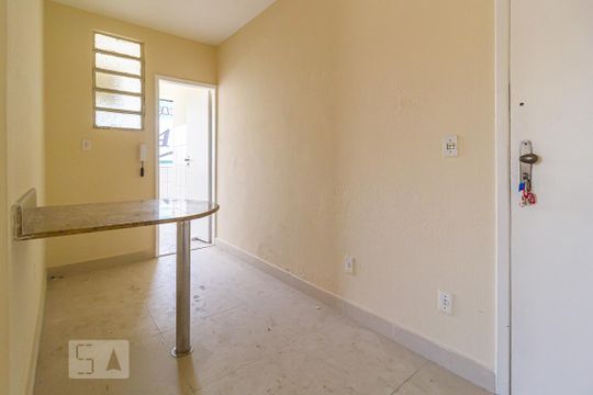 Sala de apartamento para alugar com 2 quartos, 80m² em Curicica, Rio de Janeiro