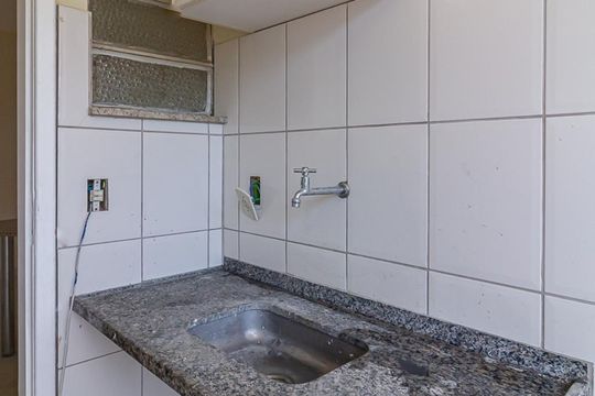 Cozinha de apartamento para alugar com 2 quartos, 80m² em Curicica, Rio de Janeiro