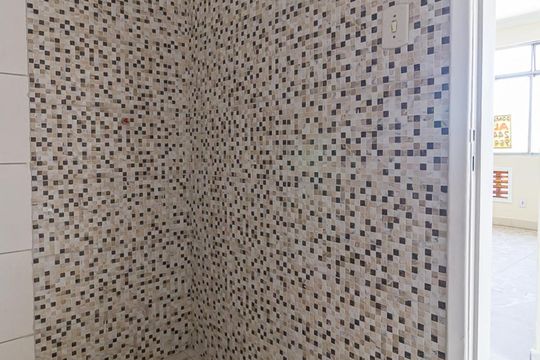 Banheiro de apartamento para alugar com 2 quartos, 80m² em Curicica, Rio de Janeiro