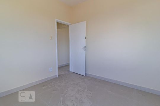 Quarto 1 de apartamento para alugar com 2 quartos, 80m² em Curicica, Rio de Janeiro