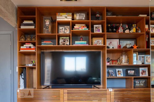 Sala de apartamento para alugar com 3 quartos, 110m² em Vila Ipojuca, São Paulo