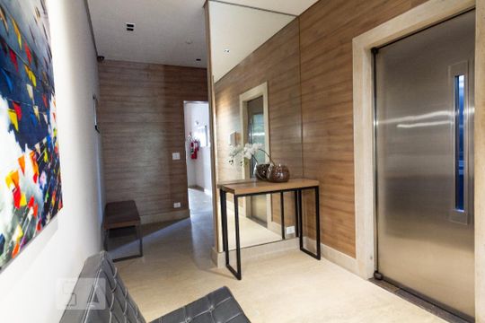 Hall de Entrada de apartamento para alugar com 3 quartos, 90m² em Itaim Bibi, São Paulo