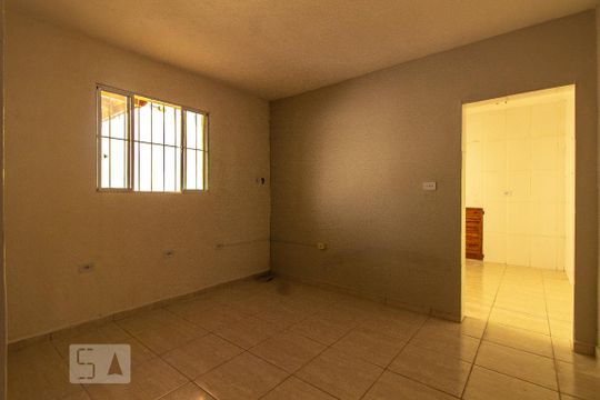 Sala de casa para alugar com 1 quarto, 45m² em Vila Santa Clara, São Paulo