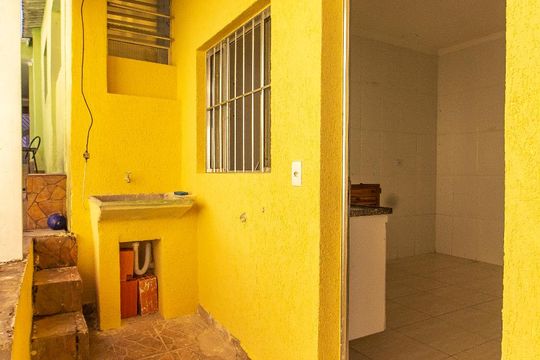 Lavanderia de casa para alugar com 1 quarto, 45m² em Vila Santa Clara, São Paulo