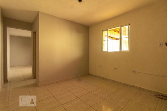 Casa para alugar com 1 quarto, 45m² em Vila Santa Clara, São Paulo