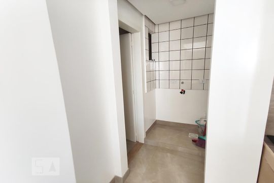 Lavanderia de kitnet/studio à venda com 1 quarto, 47m² em Centro, Novo Hamburgo
