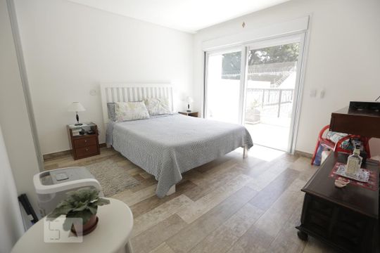 Suíte 1 de casa à venda com 5 quartos, 450m² em City América, São Paulo
