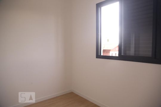 Quarto 1 de apartamento para alugar com 2 quartos, 47m² em Vila Paranagua, São Paulo