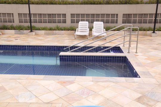 Área comum - Piscina de apartamento à venda com 2 quartos, 47m² em Vila Paranagua, São Paulo