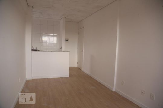 Sala de apartamento para alugar com 2 quartos, 47m² em Vila Paranagua, São Paulo