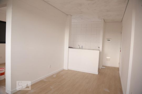 Sala de apartamento para alugar com 2 quartos, 47m² em Vila Paranagua, São Paulo
