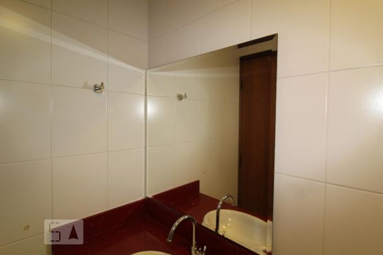 Banheiro Social de apartamento à venda com 2 quartos, 74m² em Santa Maria, São Caetano do Sul