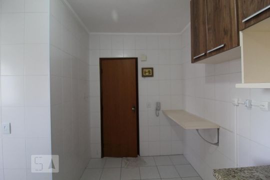 Cozinha de apartamento à venda com 2 quartos, 74m² em Santa Maria, São Caetano do Sul