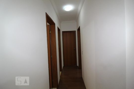 Corredor externo de apartamento à venda com 2 quartos, 74m² em Santa Maria, São Caetano do Sul