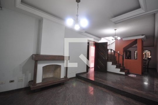 Casa à venda com 4 quartos, 200m² em Jardim Brasil (zona Norte), São Paulo