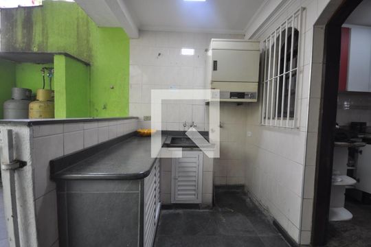 Área de Serviço de casa à venda com 4 quartos, 200m² em Jardim Brasil (zona Norte), São Paulo