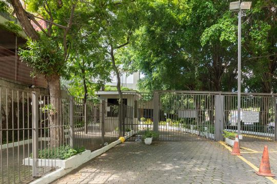 Fachada de apartamento para alugar com 3 quartos, 84m² em Mirandópolis, São Paulo