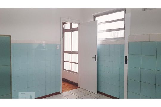 Cozinha de apartamento para alugar com 2 quartos, 100m² em Pinheiros, São Paulo