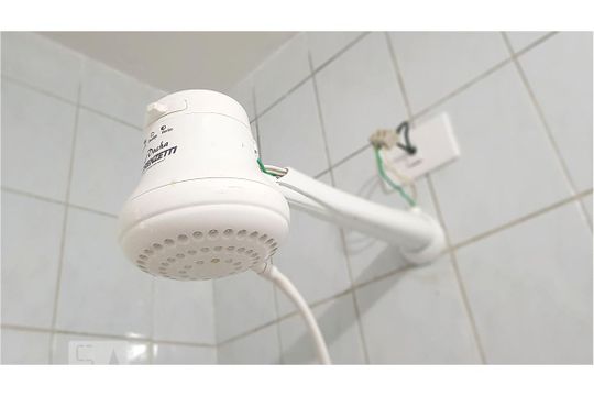 Banheiro Social - Detalhe de apartamento para alugar com 2 quartos, 100m² em Pinheiros, São Paulo