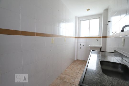 Cozinha de apartamento à venda com 2 quartos, 52m² em Taquara, Rio de Janeiro