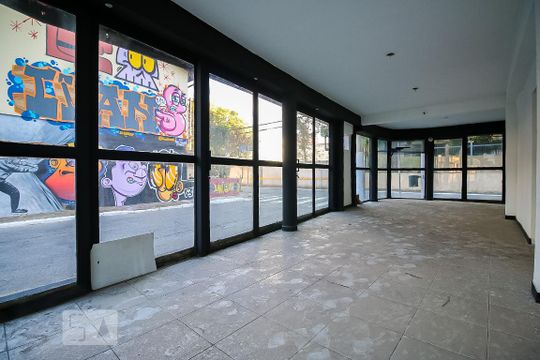 Sala 2 de casa para alugar com 3 quartos, 260m² em Santo Amaro, São Paulo
