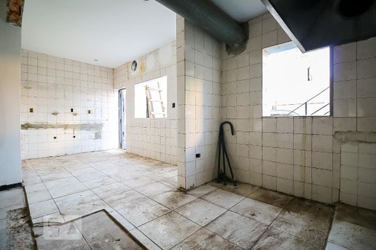 Cozinha de casa para alugar com 3 quartos, 260m² em Santo Amaro, São Paulo