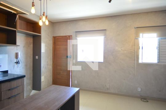 Sala-cozinha de apartamento para alugar com 1 quarto, 41m² em Belenzinho, São Paulo