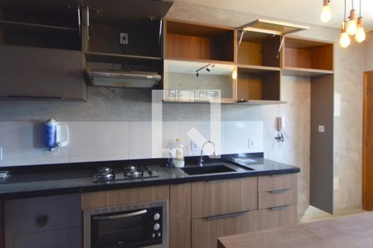 Sala-cozinha de apartamento para alugar com 1 quarto, 41m² em Belenzinho, São Paulo
