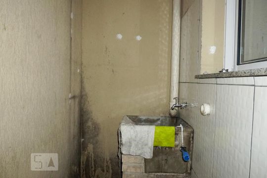 Lavanderia de casa de condomínio à venda com 2 quartos, 62m² em Vila Pierina, São Paulo