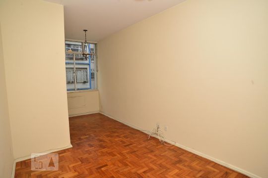 Sala de apartamento para alugar com 3 quartos, 90m² em Flamengo, Rio de Janeiro